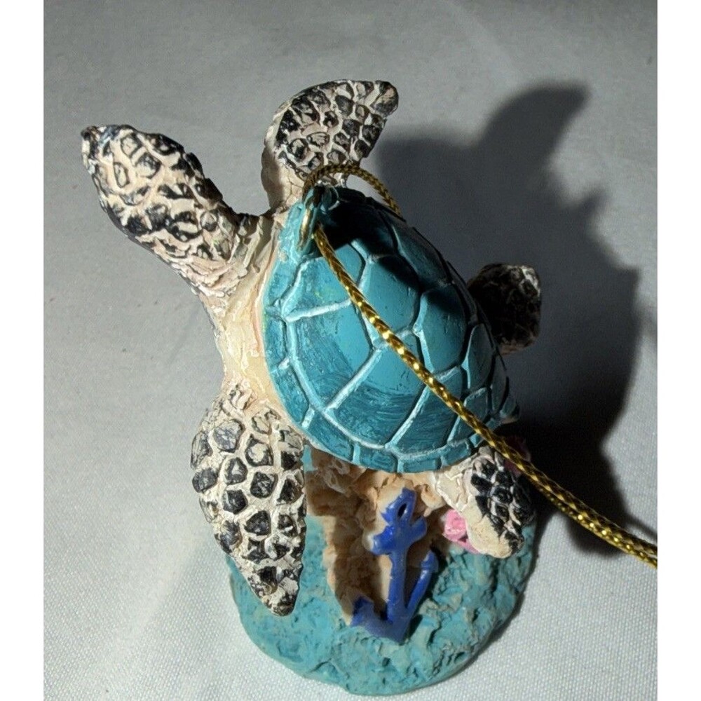 Sea turtle Christmas Tree Ornament- new 2 1/2 inches tall